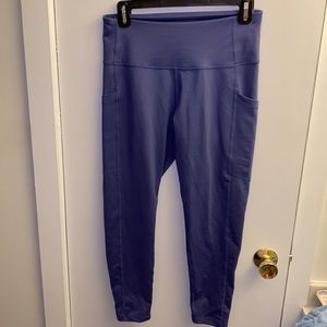 Periwinkle Zella Cropped Leggings
